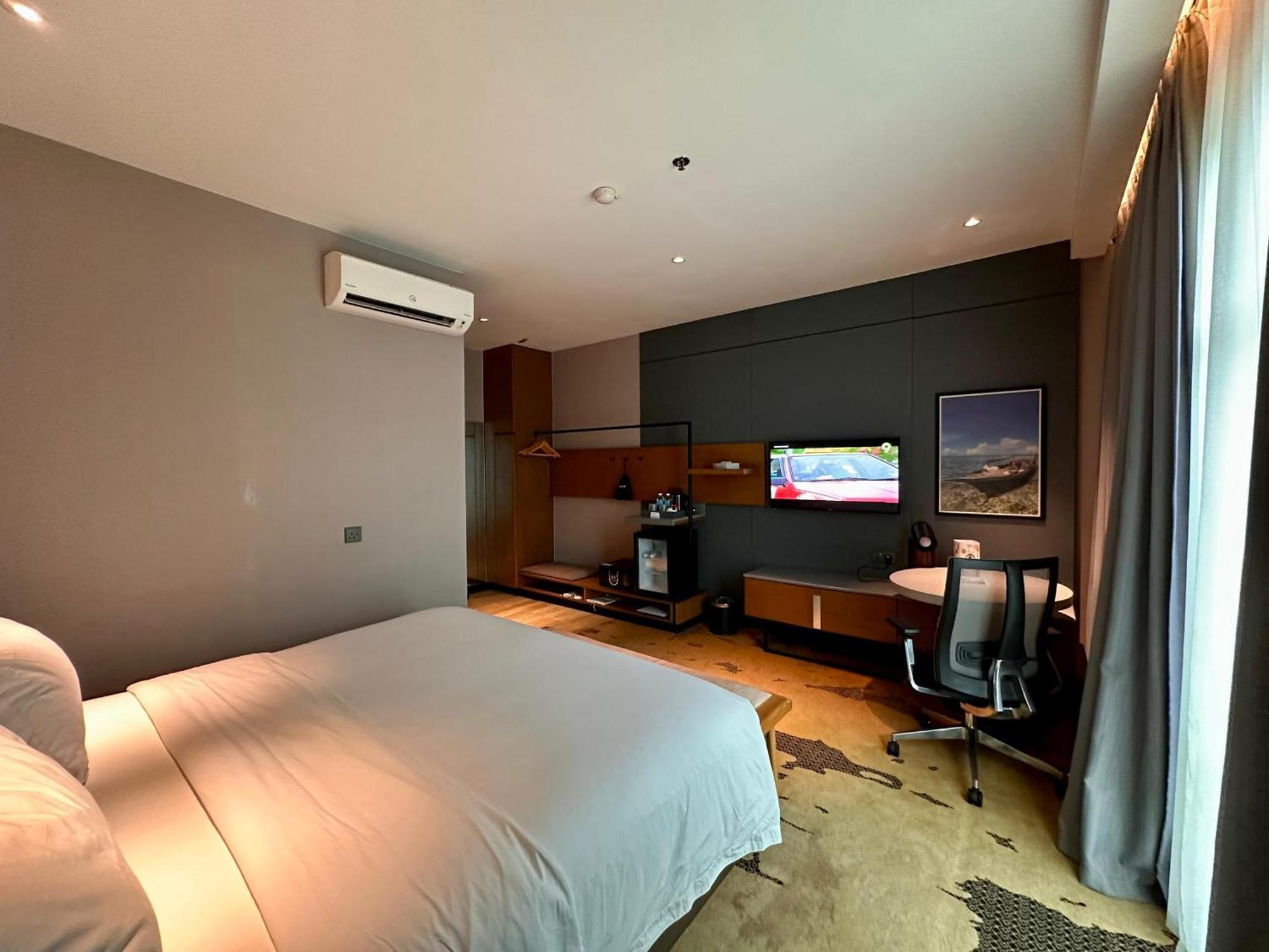 King Park Hotel Kota Kinabalu Extérieur photo